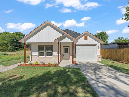 101 N Oak St, Ector, TX, 75439-2401 | Card Image