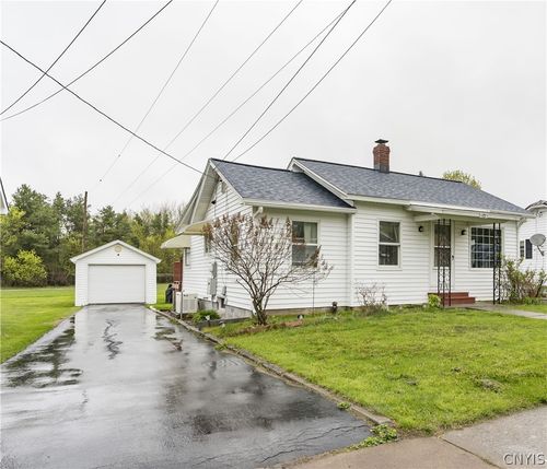 33 Wilna Ave, Carthage, NY, 13619 | Card Image