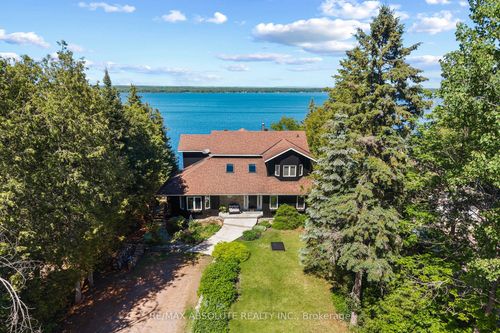 39 Mcneill Rd, Braeside, ON, K0A1G0 | Card Image