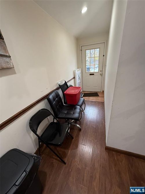 61 Westervelt Pl, Passaic, NJ, 07055-5619 | Card Image