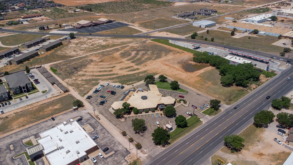 Land in Andrews 4