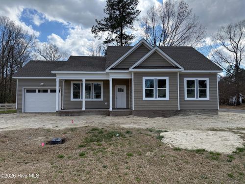 141 Ranch Dr, Elizabeth City, NC, 27909-7626 | Card Image