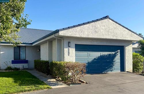 5762 Cutter Loop, Discovery Bay, CA, 94505 | Card Image