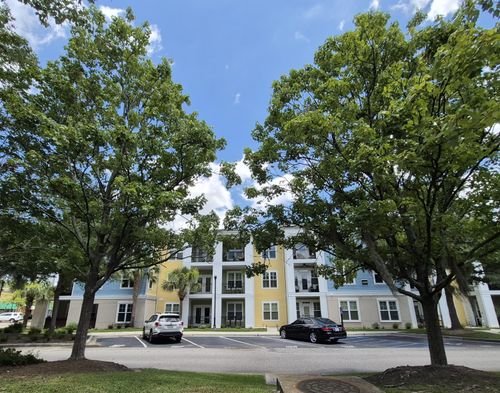 304-2000 Belle Isle Ave, Mount Pleasant, SC, 29464-8310 | Card Image