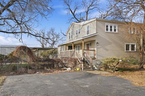 1940 N 19th Ave, Melrose Park, IL, 60160-1207 | Card Image