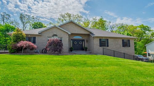 108 Sunray Dr, Aliquippa, PA, 15001-1492 | Card Image