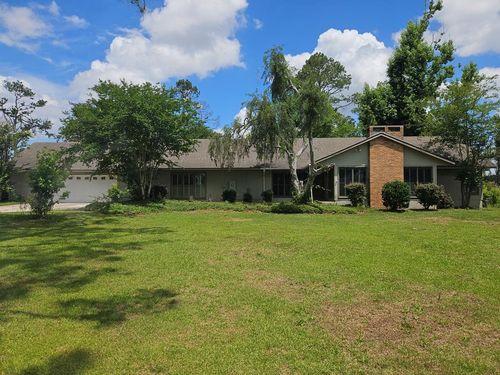 7 N Lakeshore Dr., Lakeland, GA, 31635 | Card Image