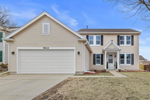 9412 68th Street, Kenosha, WI, 53142 | Card Image