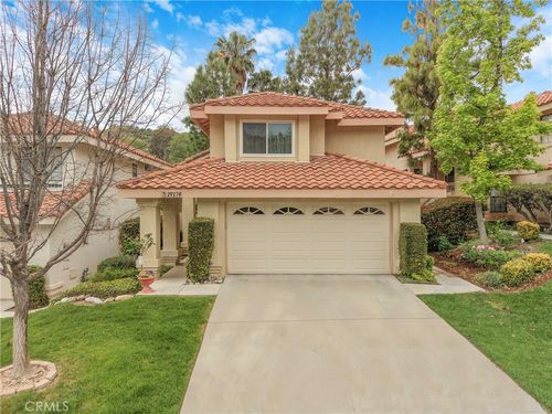 29239 Marilyn Dr, Canyon Country, CA, 91387-4454 | Card Image