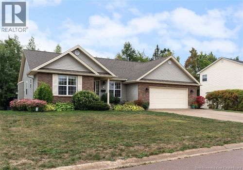 21 St Martin'S Rd, Riverview, NB, E1B5P6 | Card Image