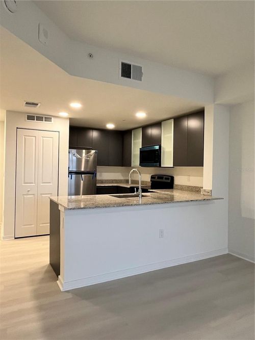 209-5563 Millenia Park Blvd, Orlando, FL, 32839 | Card Image