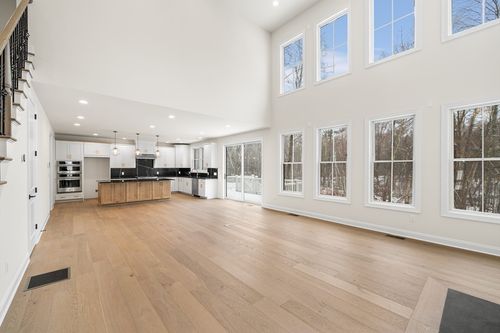 19-13 Fitch Ave, Hopkinton, MA, 01748-2544 | Card Image