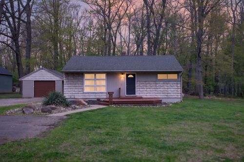 3410 Carlton Boulevard, Jackson, MI, 49203 | Card Image