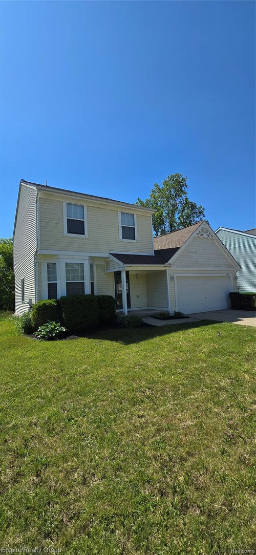 590 Thornhill Ct, Belleville, MI, 48111-4929 | Card Image