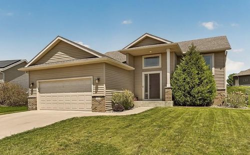 4553 Arctic Fox Rd Nw, Rochester, MN, 55901-3914 | Card Image