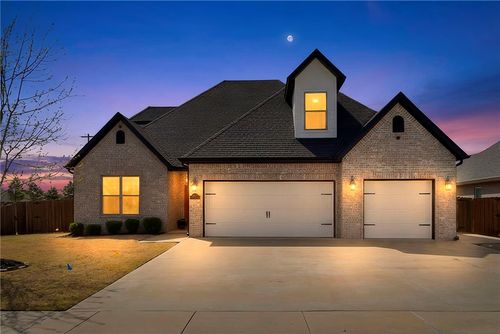 5500 W Lakewood Dr, Rogers, AR, 72758-7008 | Card Image