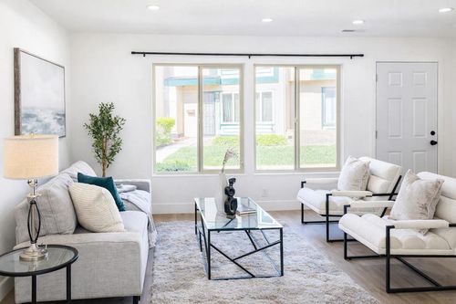 27799 Del Norte Ct, Hayward, CA, 94545-4116 | Card Image