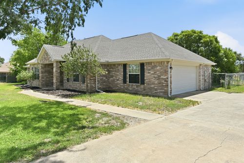 8109 N Water Tower Rd, Fort Worth, TX, 76179-5174 | Card Image
