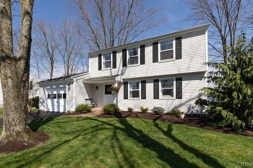 4233 Gemini Path, Liverpool, NY, 13090-1935 | Card Image