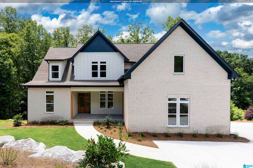 704 Saint Andrews Ln, HOOVER, AL, 35244-2223 | Card Image