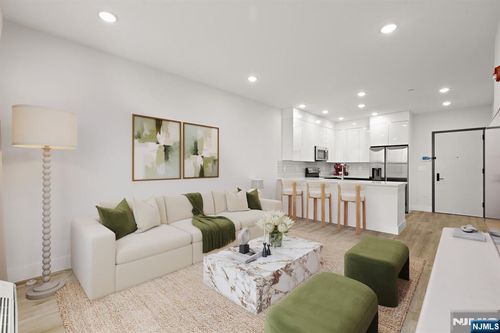 333 Bergen Blvd, Fairview, NJ, 07022-1457 | Card Image