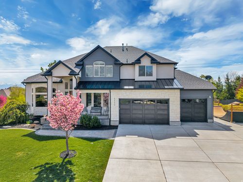 5843 W Century Heights Dr, Highland, UT, 84003-3030 | Card Image