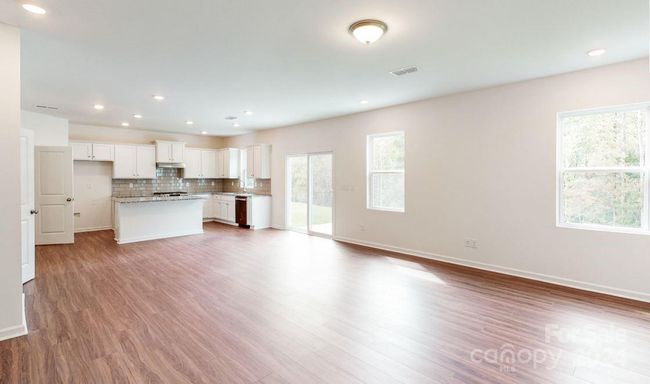 Family room | Image 6