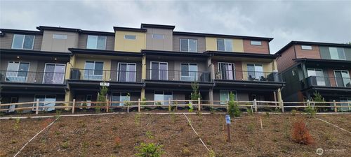 d-13215 Ne 127th Ct, Kirkland, WA, 98034 | Card Image