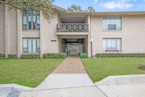 apt-b-11104 Valleydale Dr, Dallas, TX, 75230-3330 | Card Image