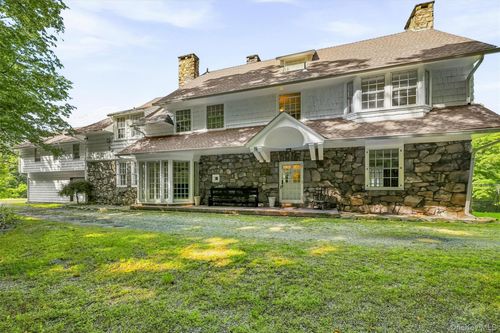 23 Maple Rd, Cornwall On Hudson, NY, 12520-1834 | Card Image