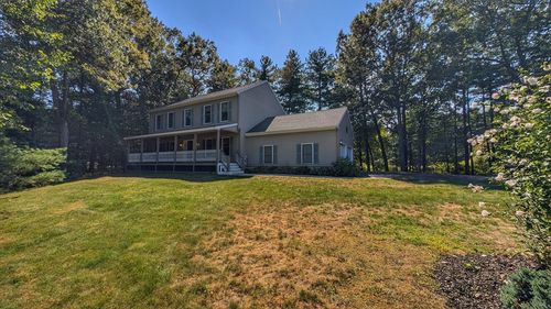 62 Cabral Dr, Middleton, MA, 01949-2473 | Card Image