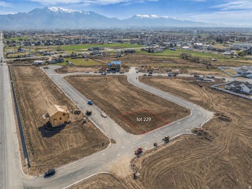229-3691 W Richmond Dr, Taylor, UT, 84401 | Card Image