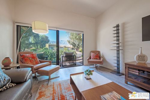 2302 Los Patos Dr, Palm Springs, CA, 92264 | Card Image