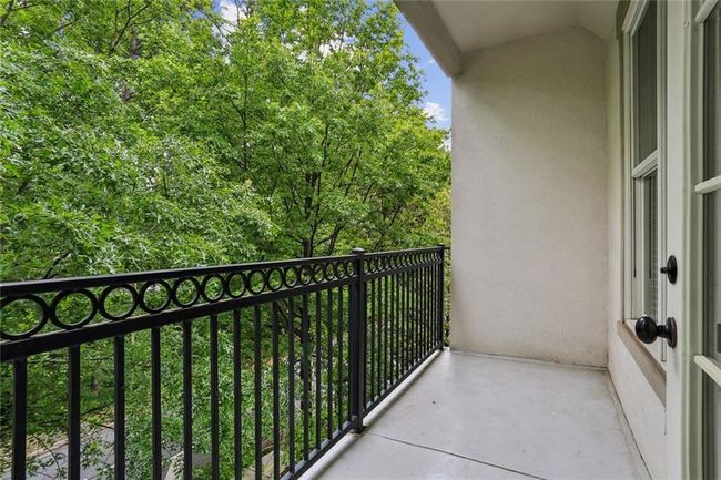APT-1402 - 11 Perimeter Ctr E, Condo with 2 bedrooms, 2 bathrooms and 2 parking in Atlanta GA | Image 13