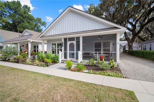807 12th St, Port Royal, SC, 29935-2130 | Card Image