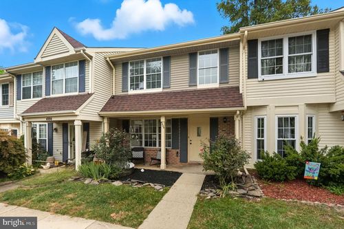 4884 Saltwater Dr, DUMFRIES, VA, 22025-1203 | Card Image