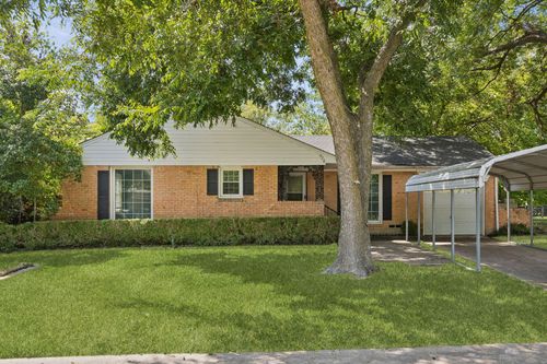 928 Old Orchard Rd, Garland, TX, 75041-2935 | Card Image
