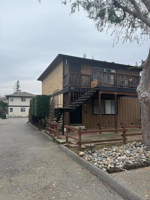 900 Villa Ave, San Jose, CA, 95126-2417 | Card Image