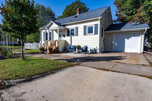 522 23rd St S, La Crosse, WI, 54601-5136 | Card Image