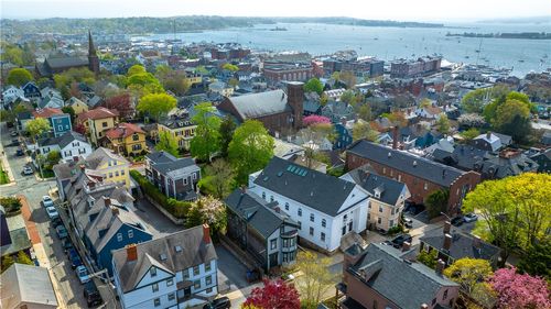 2-85 Mill St, Newport, RI, 02840-3164 | Card Image