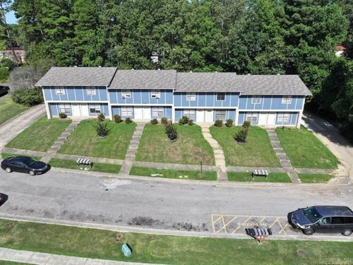 1800 Labette Manor Dr, Little Rock, AR, 72205-6819 | Card Image