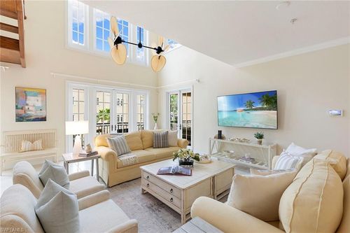 a211-600 5th Ave S, NAPLES, FL, 34102-6187 | Card Image