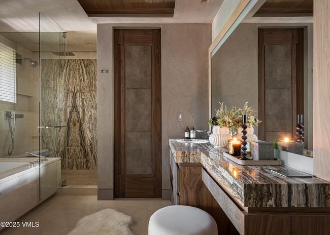 100 Vail Rd, Home with 11 bedrooms, 18 bathrooms and 4 parking in Vail CO | Image 9