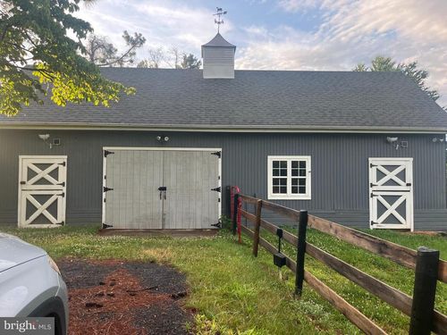 6262 James Madison Hwy, WARRENTON, VA, 20186-7317 | Card Image