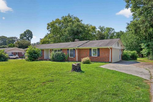 112 Thunderbird Place, Spartanburg, SC, 29307 | Card Image