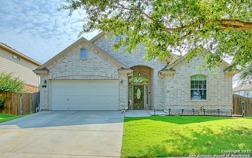145 Kipper Ave, Cibolo, TX, 78108-4323 | Card Image