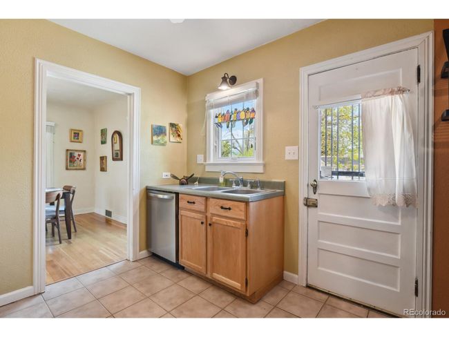 1003 N Institute St, House other with 4 bedrooms, 4 bathrooms and null parking in Colorado Springs CO | Image 19