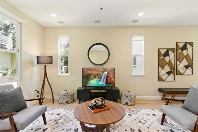 3069 Neves Rd, Townhouse with 4 bedrooms, 4 bathrooms and 2 parking in San Mateo CA | Image 5