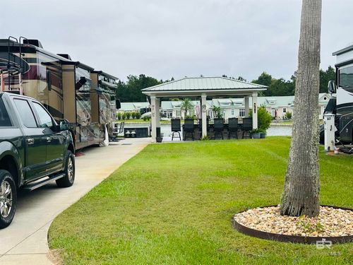 11996 Raptor Ct, Elberta, AL, 36530-4522 | Card Image