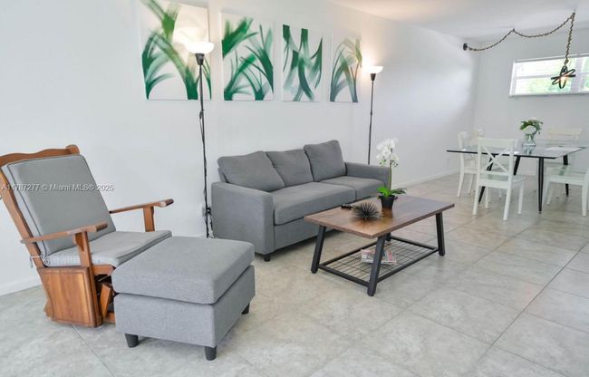 APT-206 - 8901 S Hollybrook Blvd, Condo with 1 bedrooms, 2 bathrooms and null parking in Pembroke Pines FL | Image 6